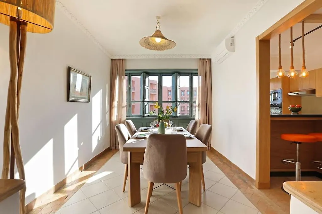 Elegant&Familial Appt Hivernage Pool Best Location Marrakesh