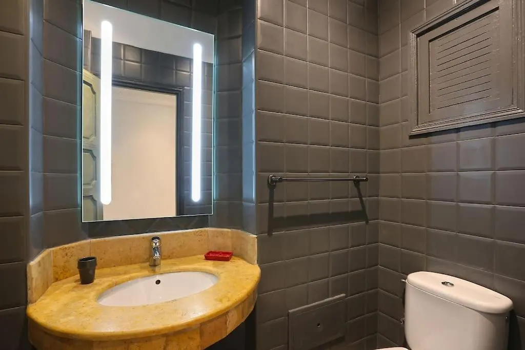Elegant&Familial Appt Hivernage Pool Best Location Marrakesh Apartment