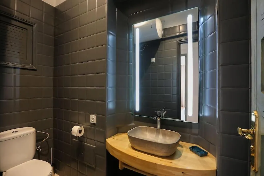 Elegant&Familial Appt Hivernage Pool Best Location Marrakesh