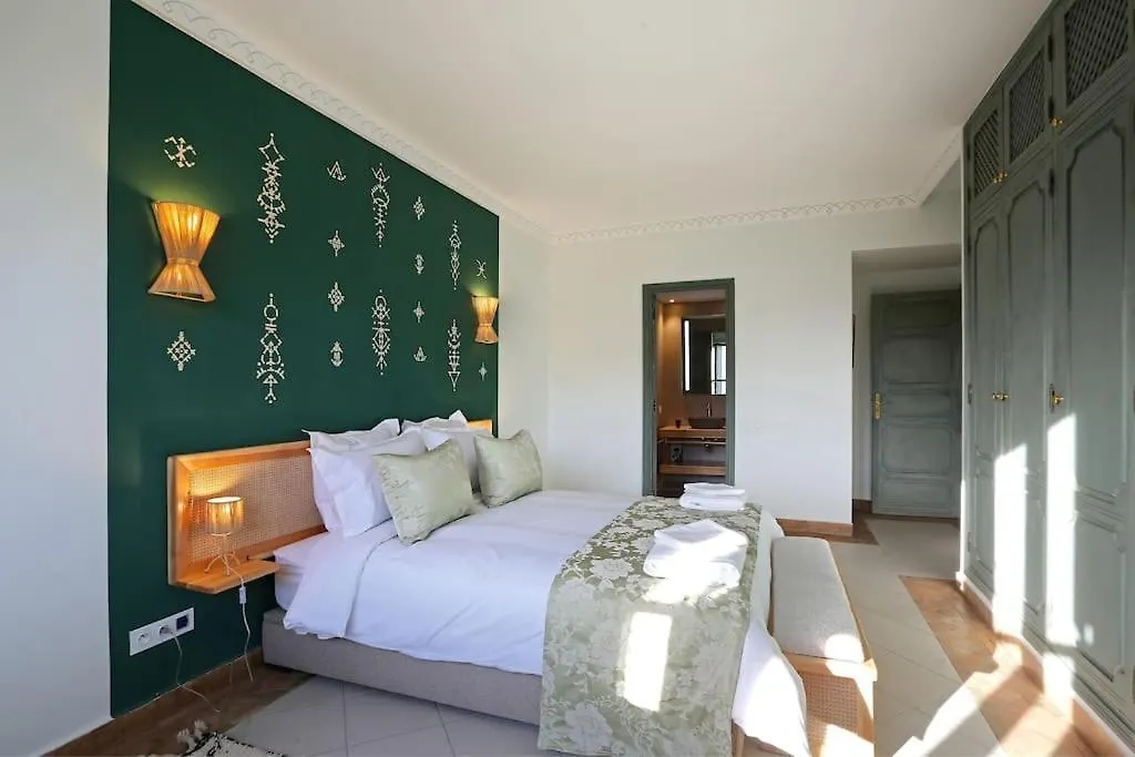 Elegant&Familial Appt Hivernage Pool Best Location Marrakesh